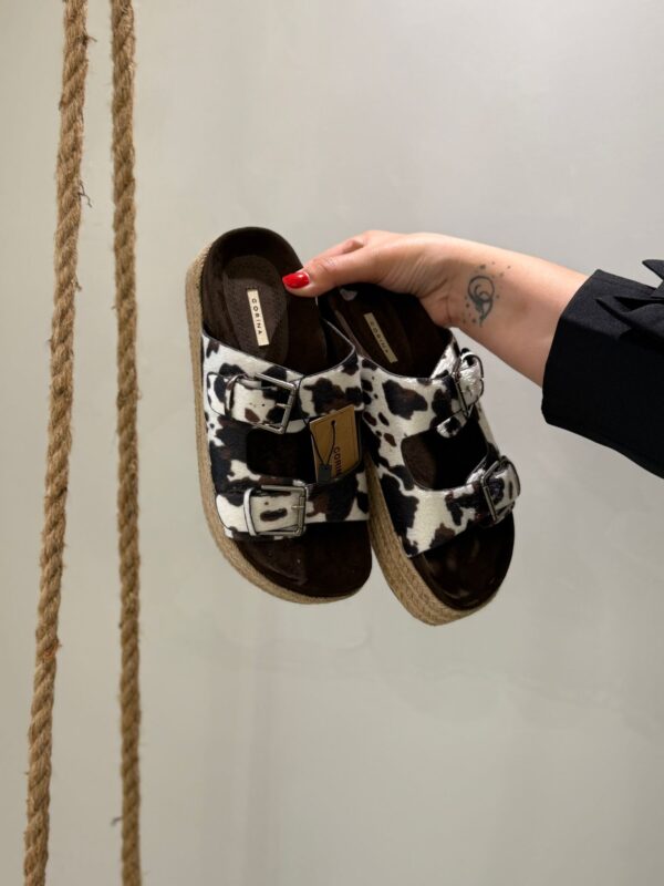 Sandálias Corina Cowhide - Image 3
